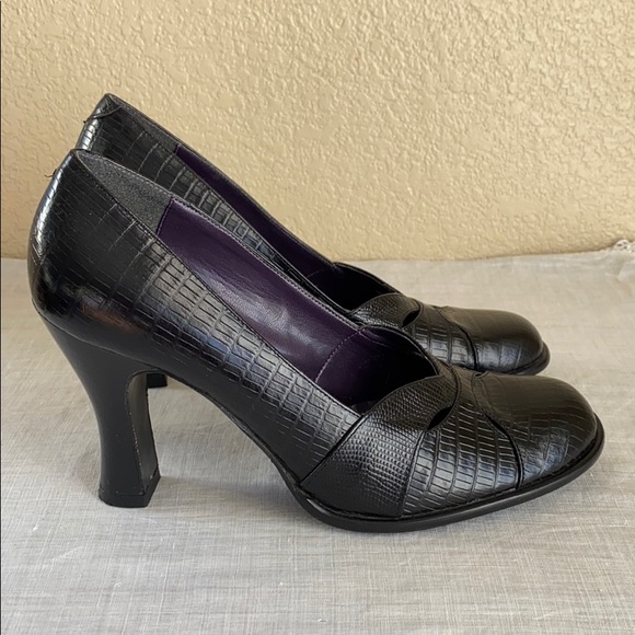 Gama Studio Heels - Black Leather - Picture 3 of 8